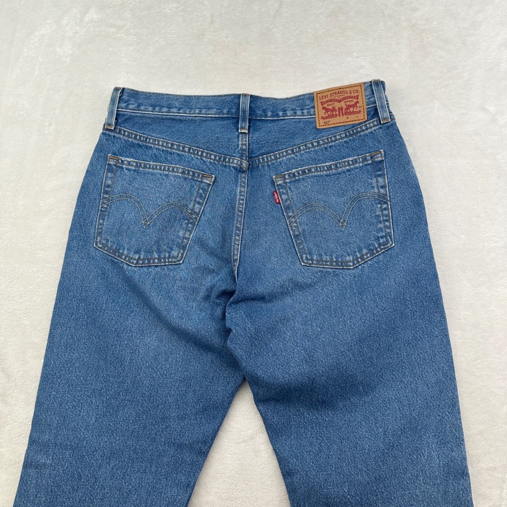 Levi's 501 Jeans Mens W29 L30 Blue Distressed Straight Leg Denim Casual - Picture 12 of 14